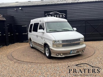 Used Chevrolet Astro 2001 for sale - 78943702: Photo