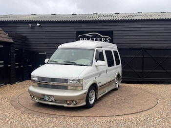 Used Chevrolet Astro 2001 for sale - 78943702: Photo