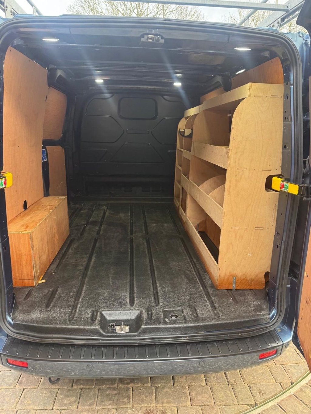 Used Ford Transit Custom 2022 for sale - 77647820: Photo 12