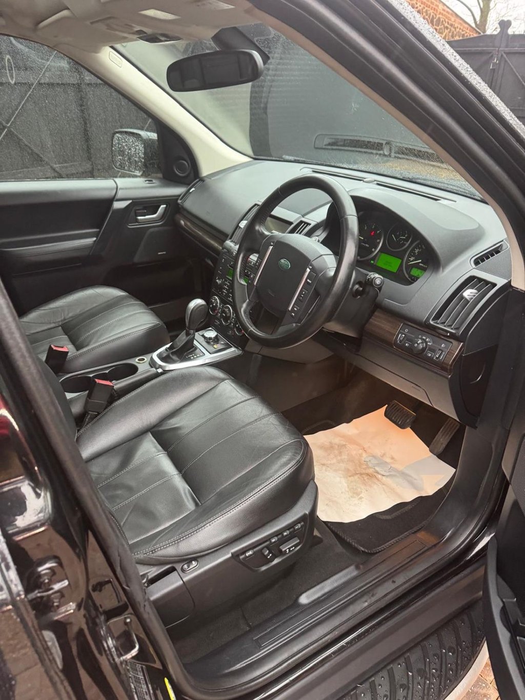 Used Land Rover Freelander 2011 for sale - 77307390: Photo 9