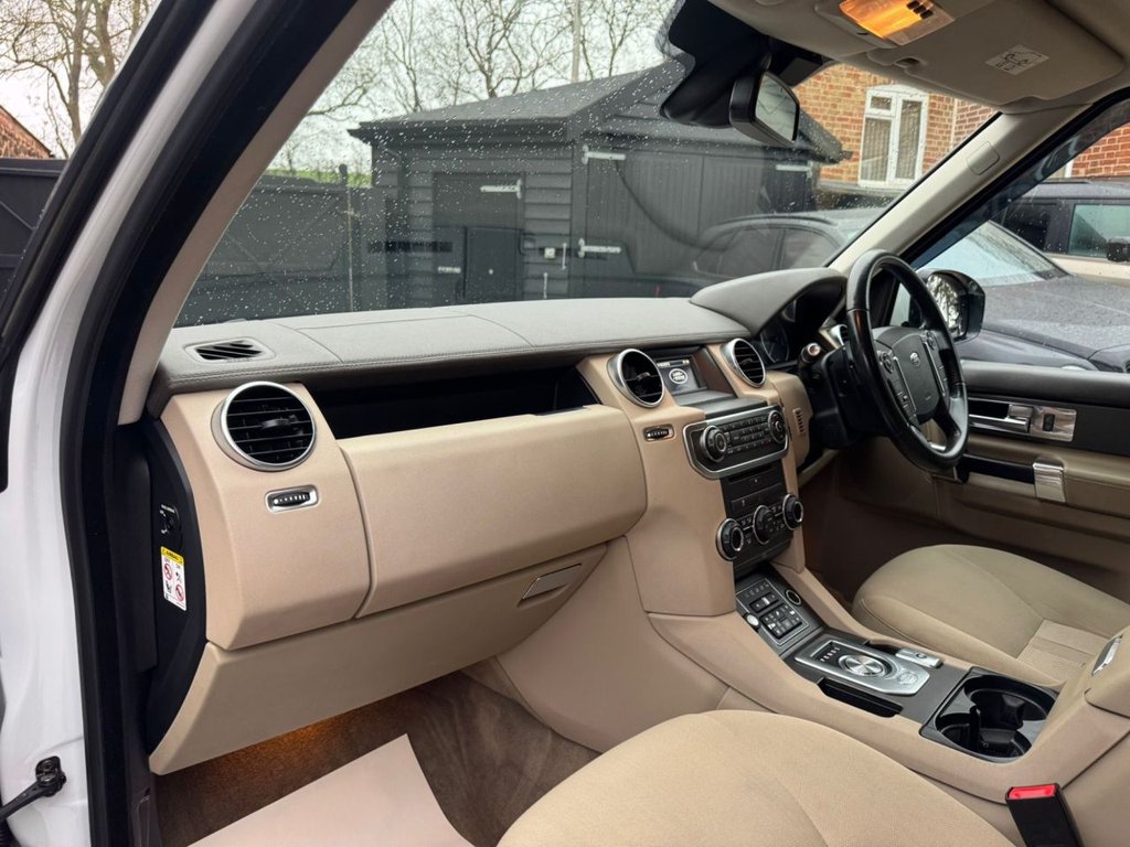 Used Land Rover Discovery 2015 for sale - 77239328: Photo 11