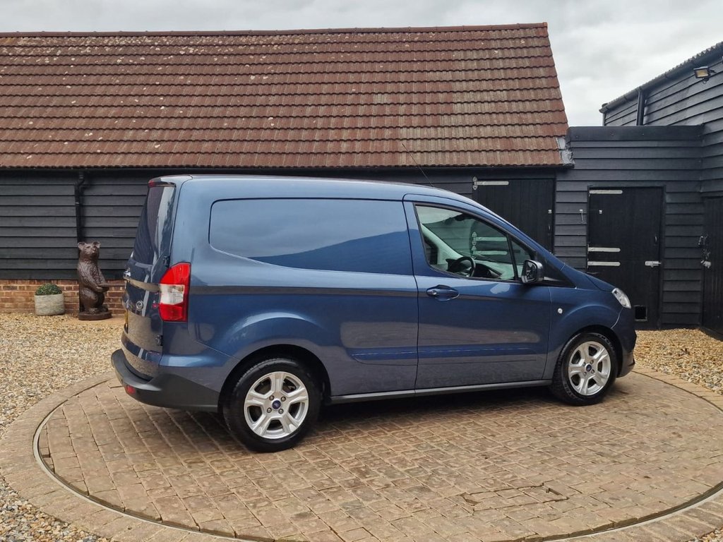 Used Ford Transit Courier 2023 for sale - 76274046: Photo 19