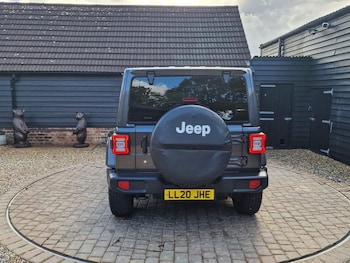 Used Jeep Wrangler 2020 for sale - 75801002: Photo