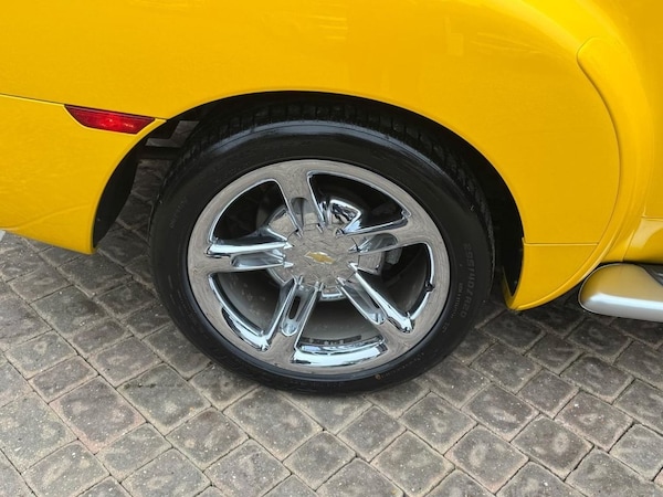 Used Chevrolet SSR 2004 for sale - 75230471: Photo 24