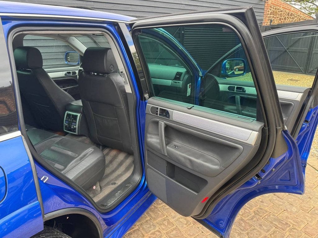 Used Volkswagen Touareg 2005 for sale - 76273914: Photo 14