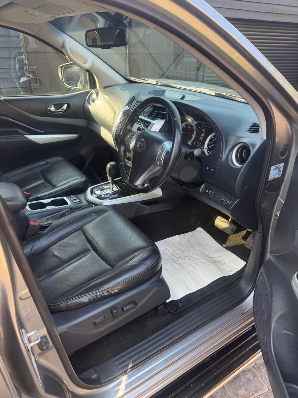 Used Nissan Navara 2017 for sale - 76591108: Photo 10