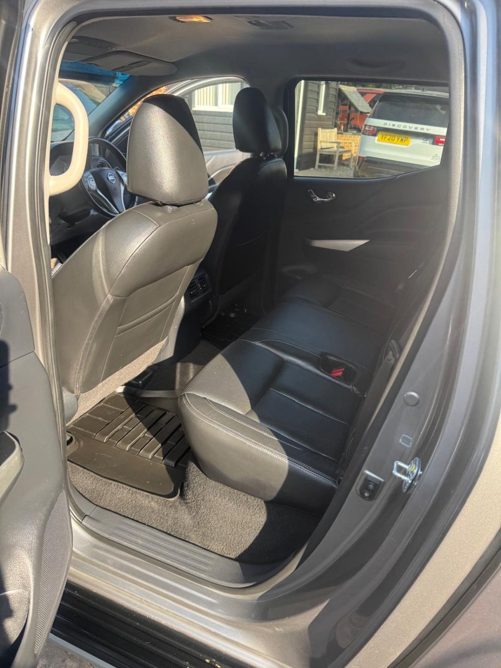 Used Nissan Navara 2017 for sale - 76591108: Photo 15