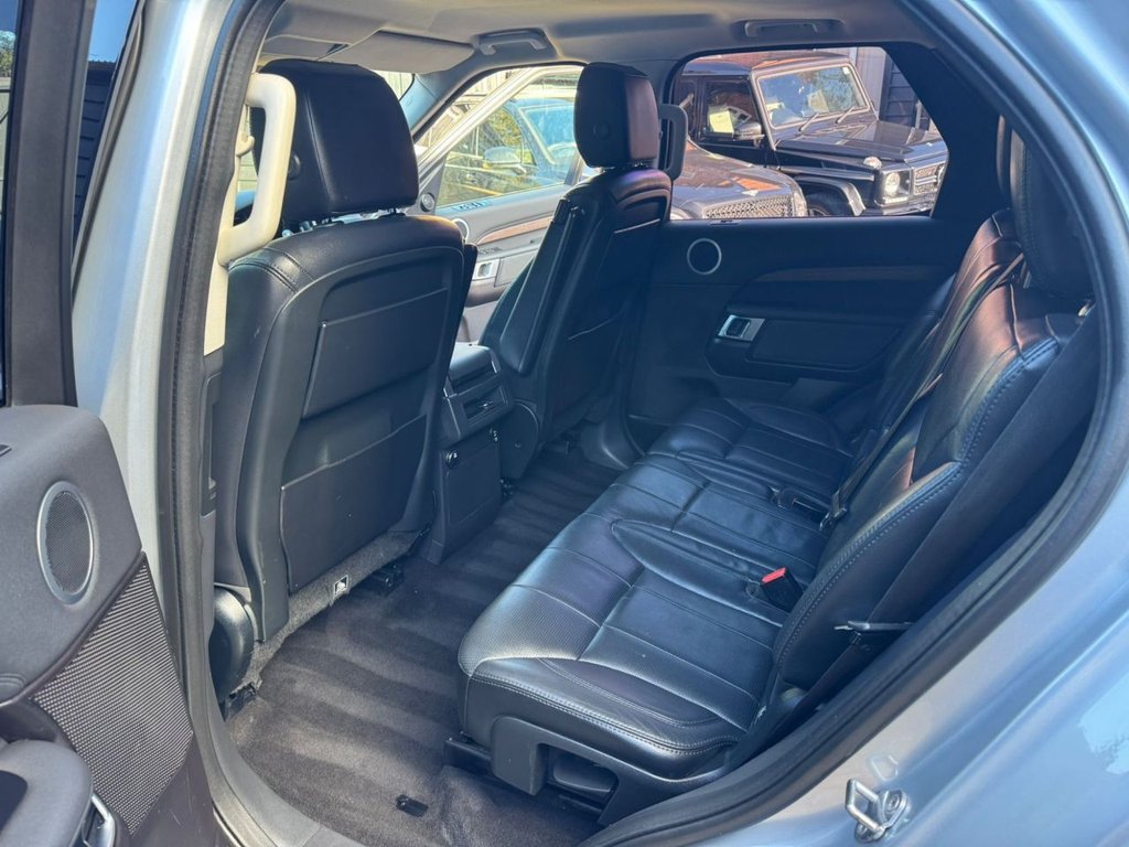 Used Land Rover Discovery 5 2017 for sale - 76266650: Photo 15