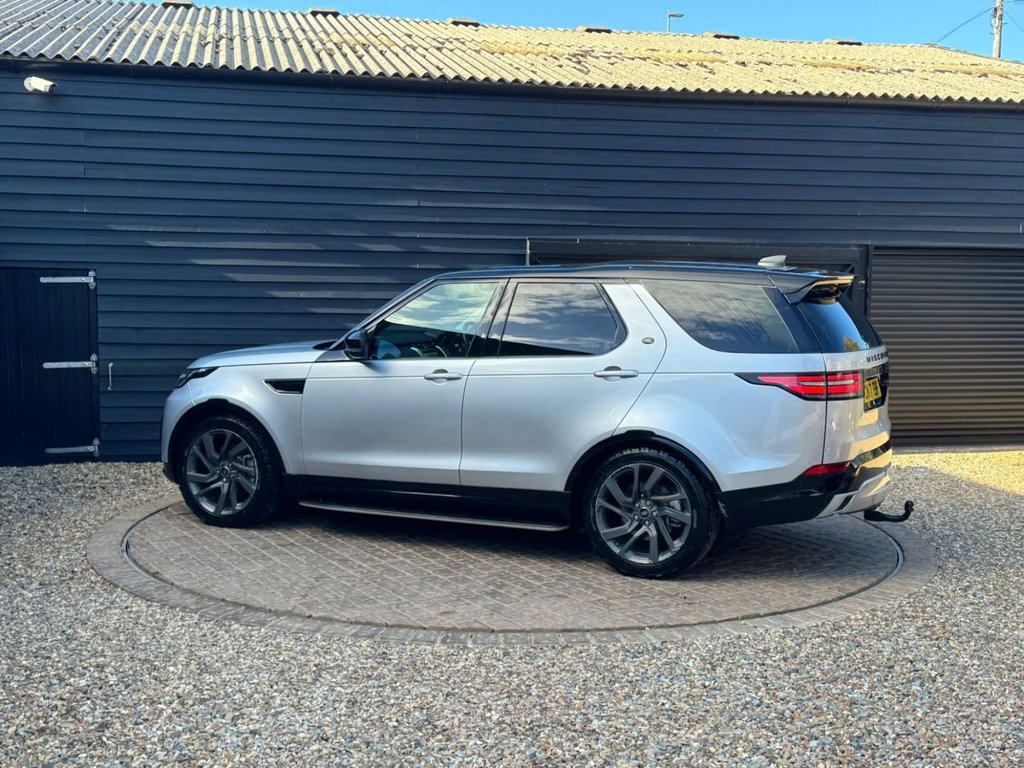 Used Land Rover Discovery 5 2017 for sale - 76266650: Photo 24