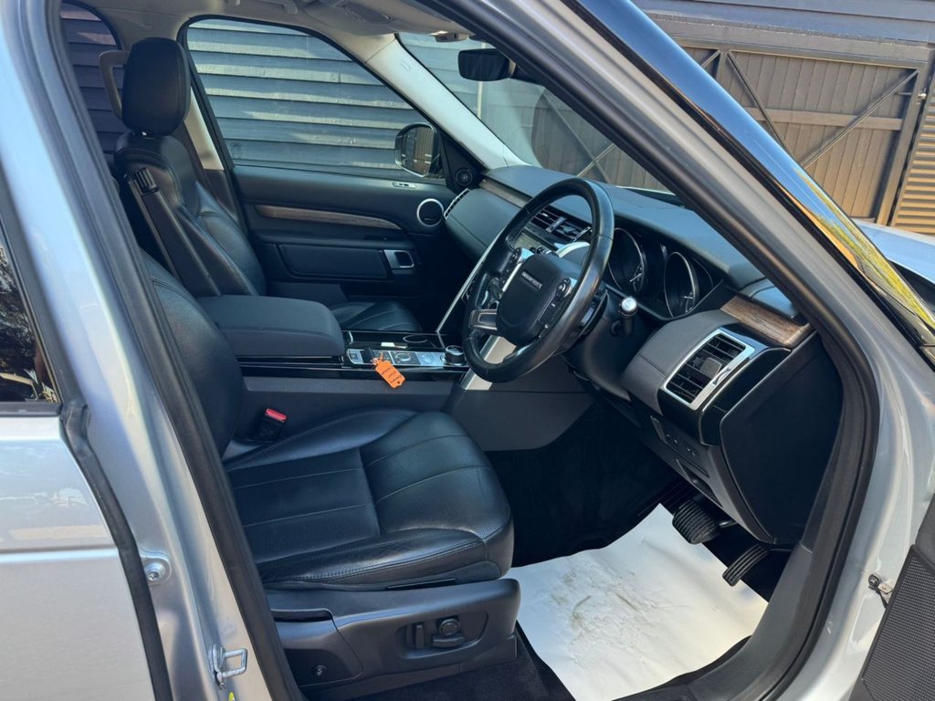 Used Land Rover Discovery 5 2017 for sale - 76266650: Photo 9