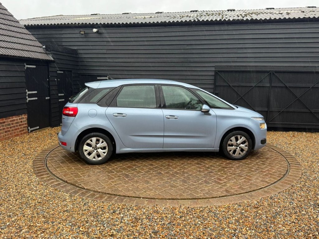 Used Citroen C4 Picasso 2015 for sale - 76202734: Photo 5