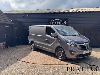 Used Vauxhall Vivaro 2016 for sale - 78834567: Photo