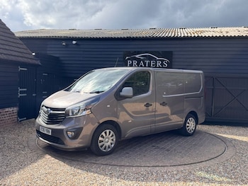 Used Vauxhall Vivaro 2016 for sale - 78834567: Photo