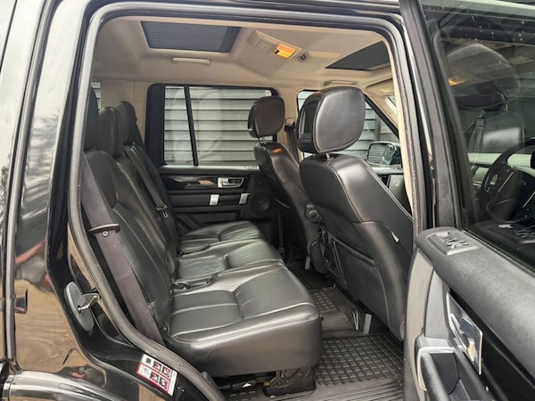 Used Land Rover Discovery 2011 for sale - 76172919: Photo 17