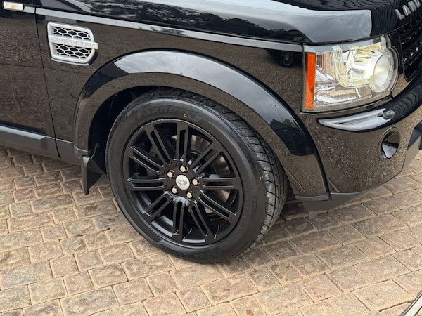 Used Land Rover Discovery 2011 for sale - 76172919: Photo 24