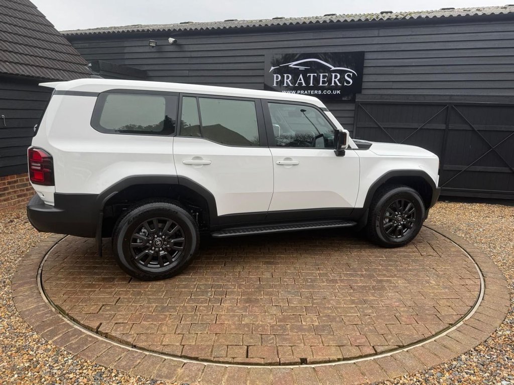 Used Toyota Land Cruiser 2025 for sale - 77007411: Photo 30