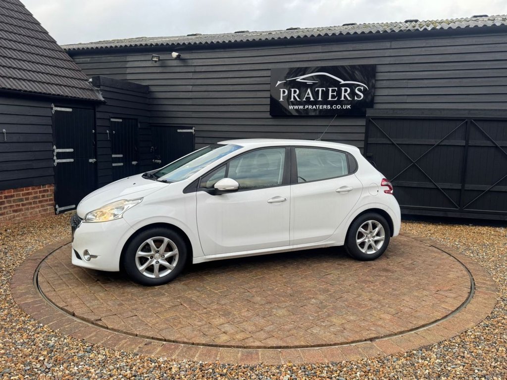 Used Peugeot 208 2014 for sale - 77307317: Photo 18