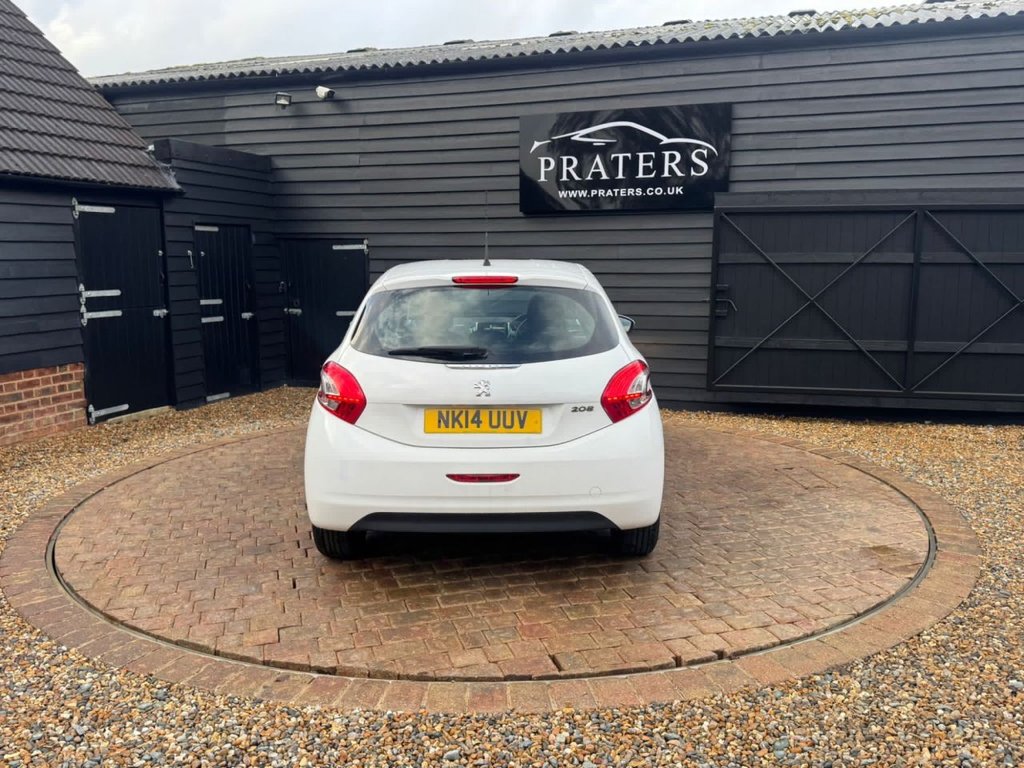 Used Peugeot 208 2014 for sale - 77307317: Photo 3