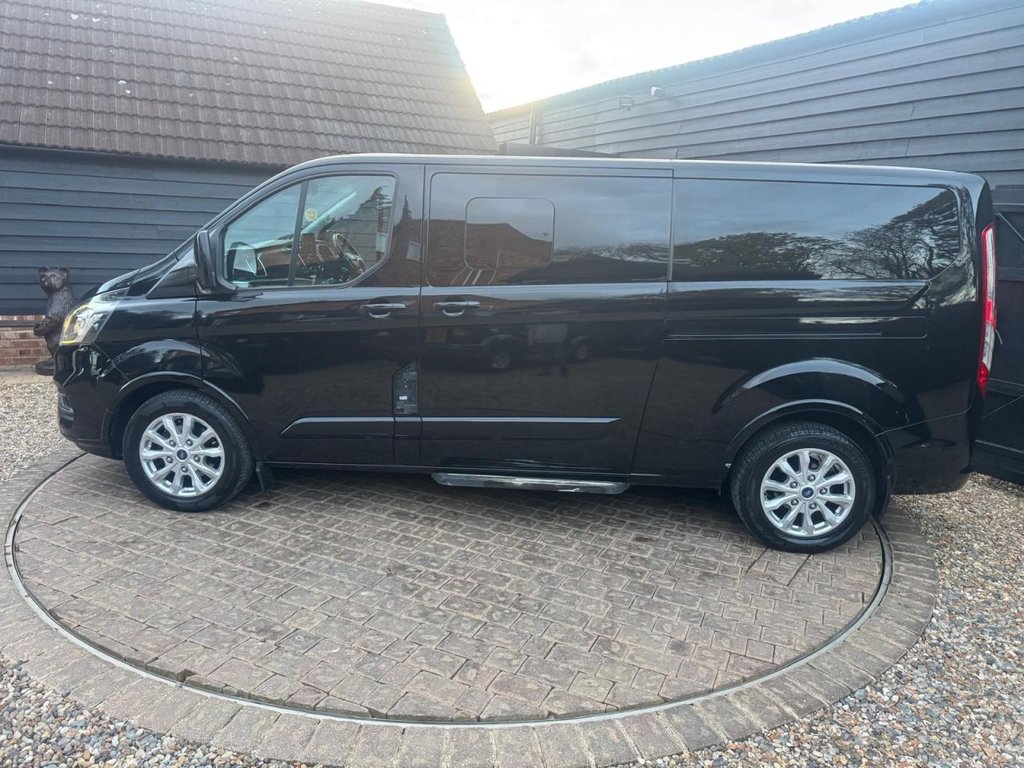 Used Ford Tourneo Custom 2018 for sale - 76590718: Photo 13