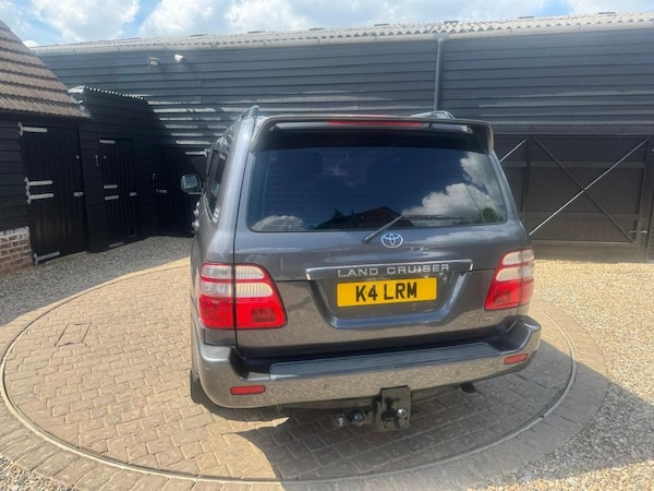 Used Toyota Landcruiser 2003 for sale - 74612650: Photo 3