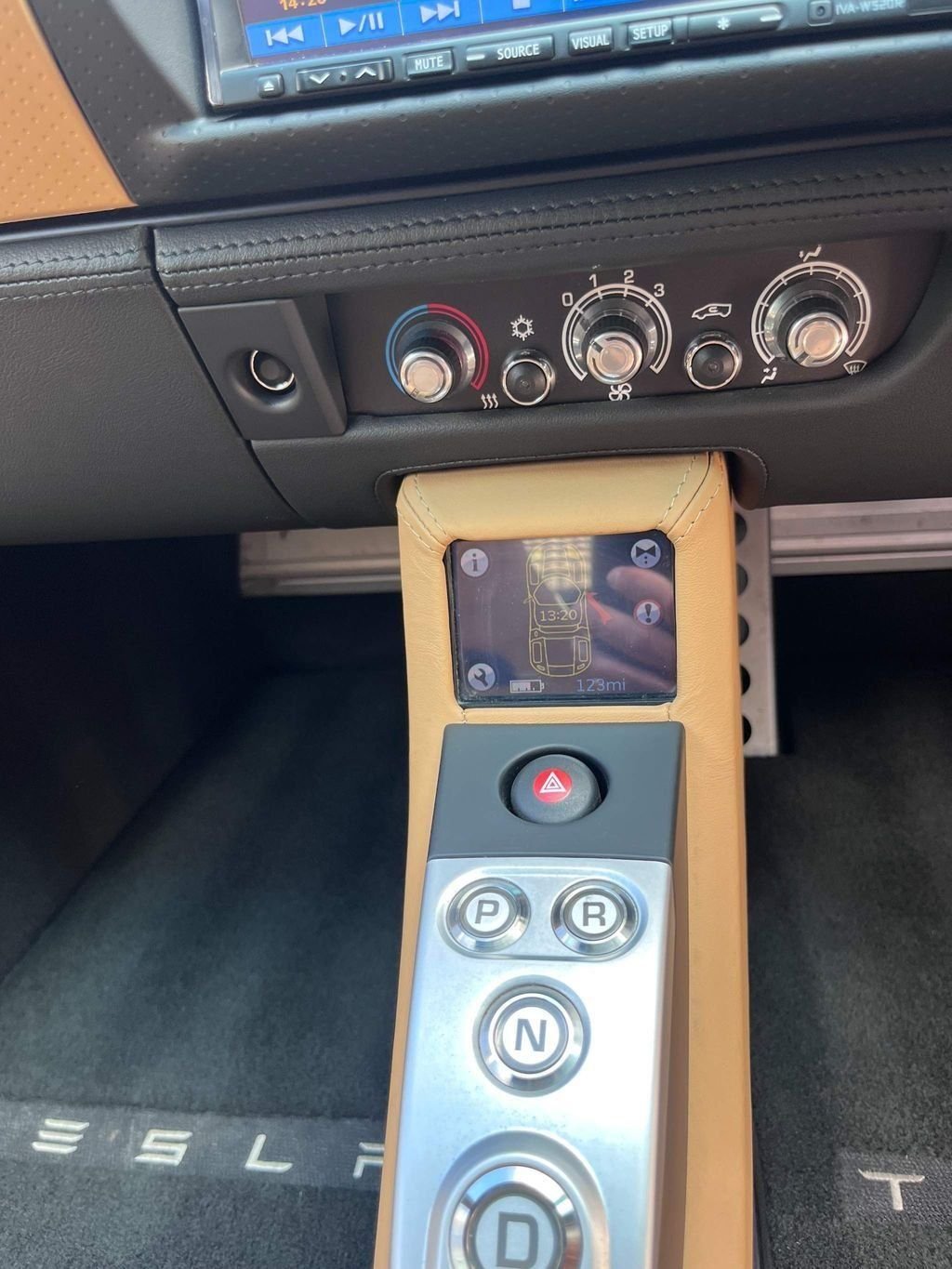 Used Tesla Roadster 2012 for sale - 76274052: Photo 13