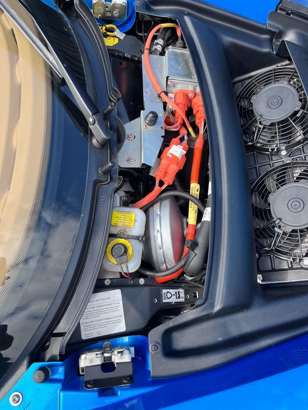 Used Tesla Roadster 2012 for sale - 76274052: Photo 19