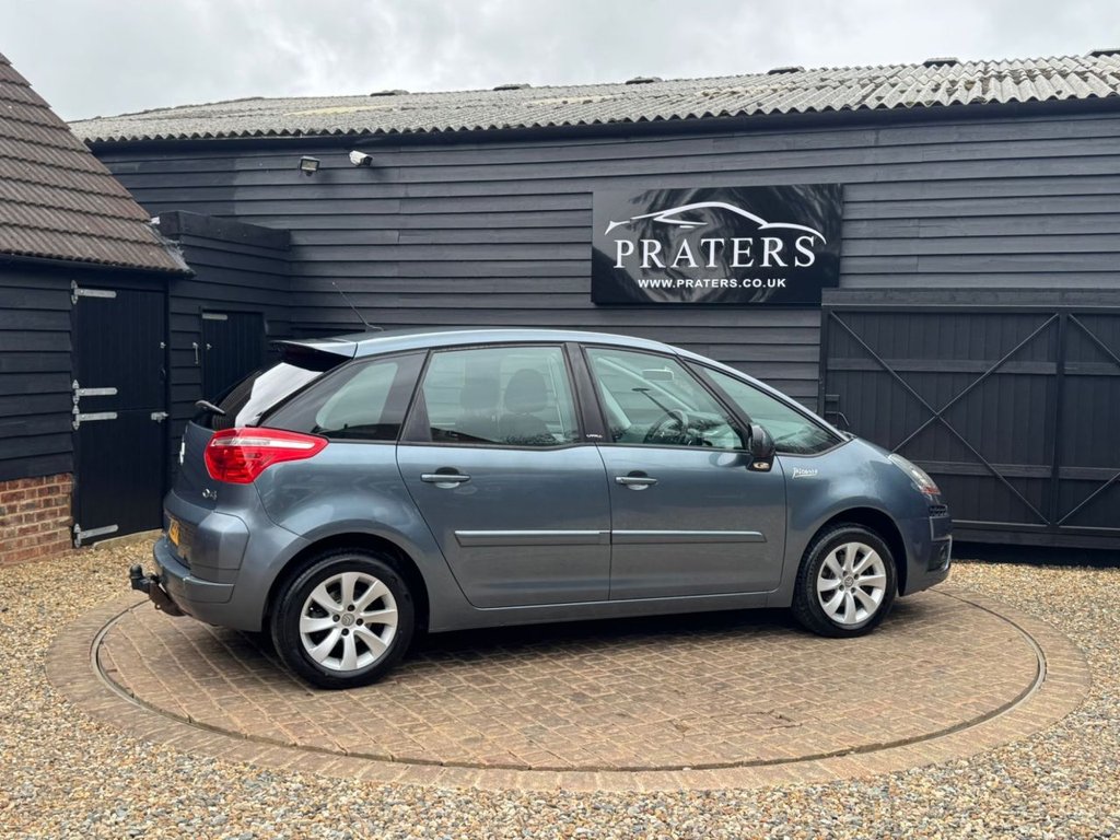 Used Citroen C4 Picasso 2010 for sale - 77978941: Photo 15