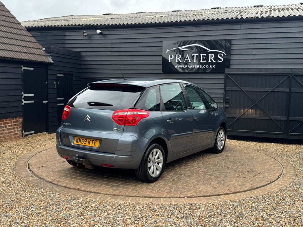 Used Citroen C4 Picasso 2010 for sale - 77978941: Photo 7