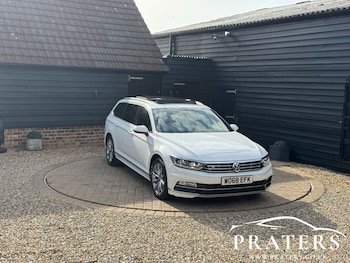 2019 (68) - 2.0 TDI R-Line Estate 5dr Diesel Manual Euro 6 (s/s) (150 ps)