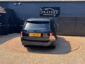 Used Land Rover Range Rover 2016 for sale - 79059343: Photo