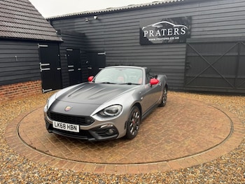 Used Abarth 124 Spider 2018 for sale - 77288357: Photo