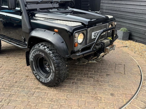 Used Land Rover Defender 90 2001 for sale - 76098137: Photo 15