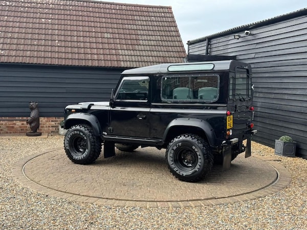 Used Land Rover Defender 90 2001 for sale - 76098137: Photo 18