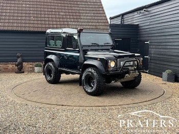 Used Land Rover Defender 90 2001 for sale - 76098137: Photo