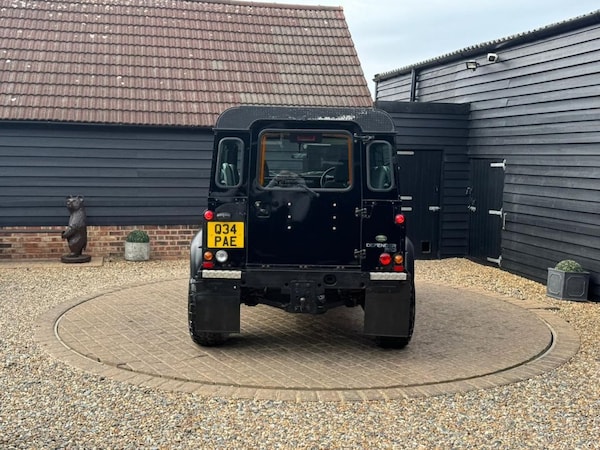 Used Land Rover Defender 90 2001 for sale - 76098137: Photo 4