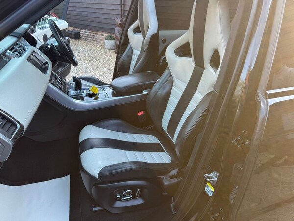 Used Land Rover Range Rover Sport 2017 for sale - 76173289: Photo 12