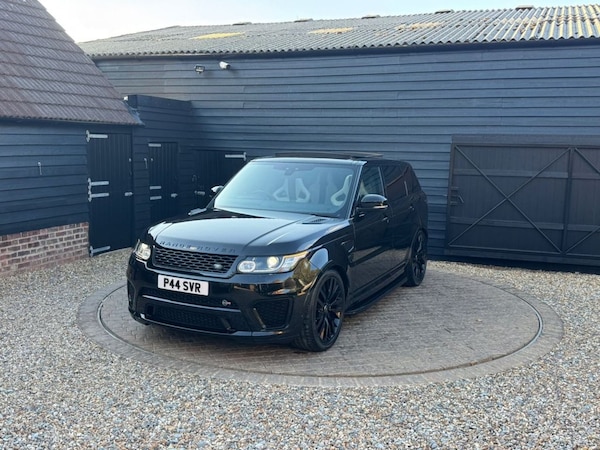 Used Land Rover Range Rover Sport 2017 for sale - 76173289: Photo 2