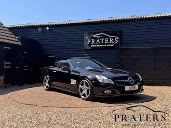 Used Mercedes-Benz SL 2010 for sale - 79265914: Photo