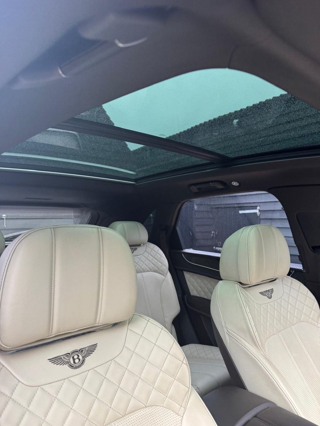 Used Bentley Bentayga 2016 for sale - 78049596: Photo 15