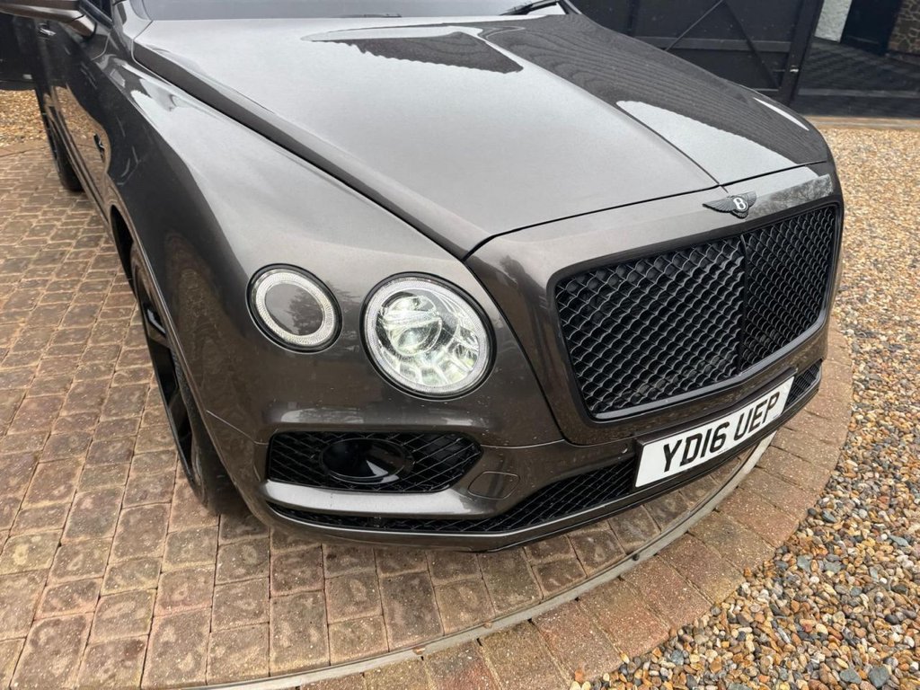 Used Bentley Bentayga 2016 for sale - 78049596: Photo 22