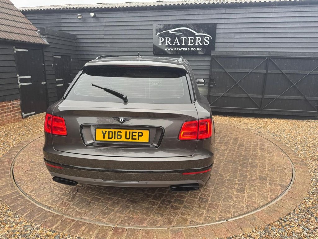 Used Bentley Bentayga 2016 for sale - 78049596: Photo 6