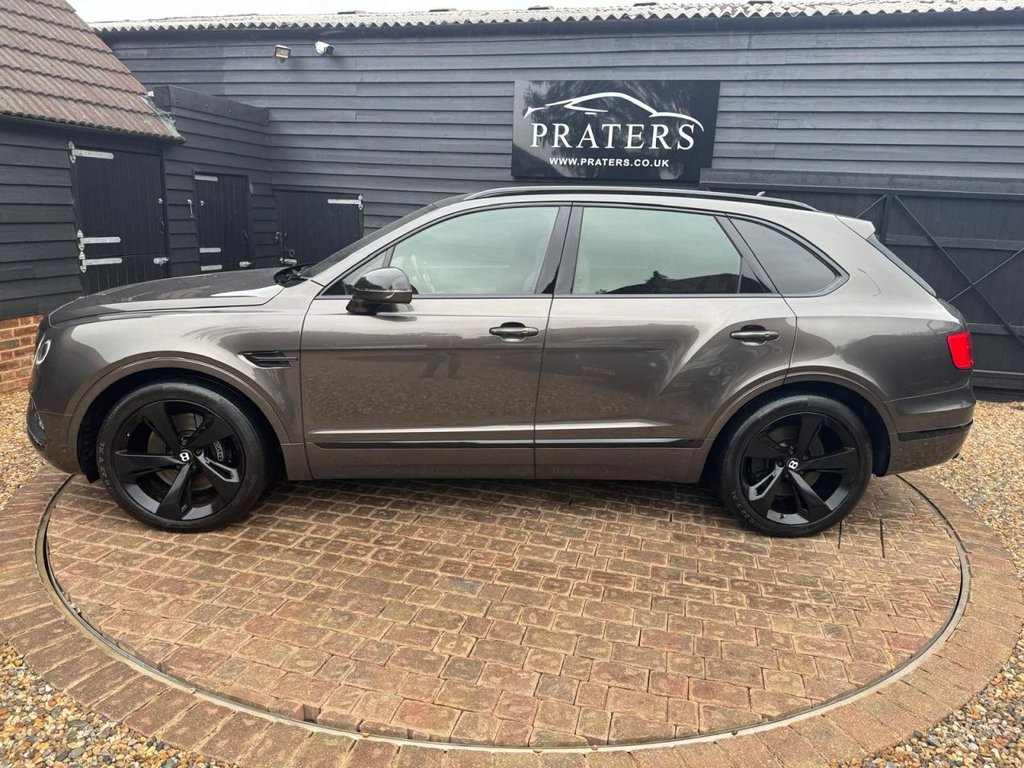 Used Bentley Bentayga 2016 for sale - 78049596: Photo 9
