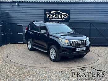 Used Toyota Land Cruiser 2011 for sale - 79022804: Photo