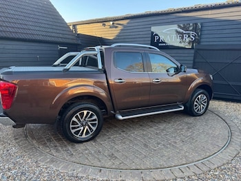 Used Nissan Navara 2017 for sale - 78693856: Photo
