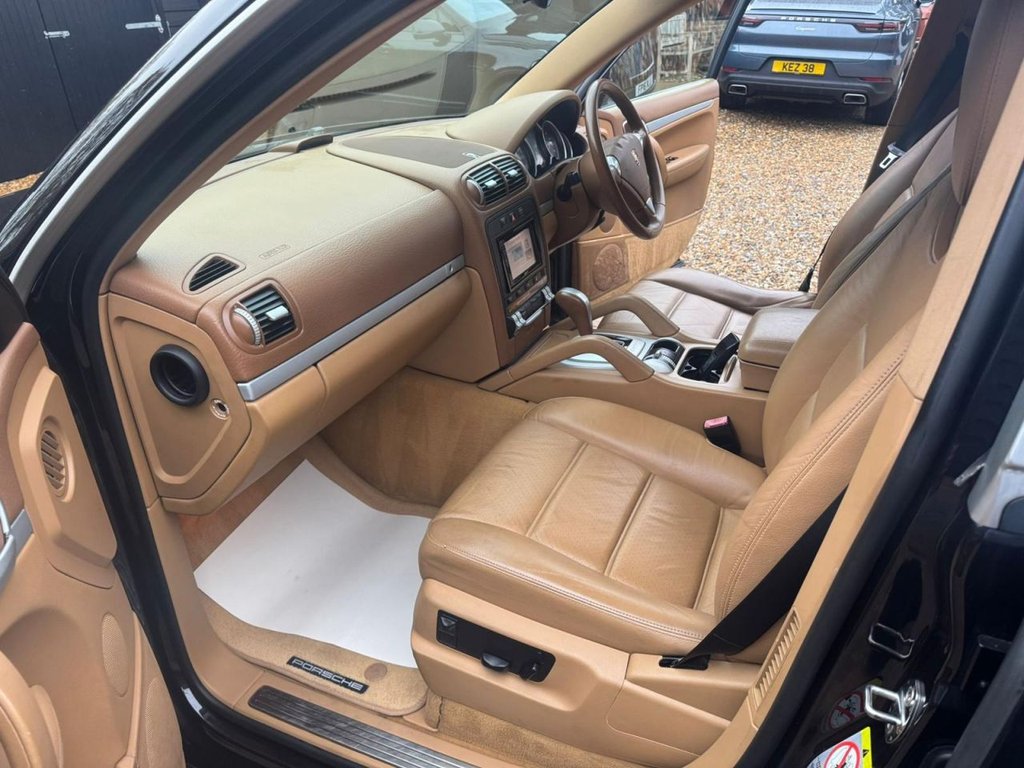 Used Porsche Cayenne 2007 for sale - 76590817: Photo 13