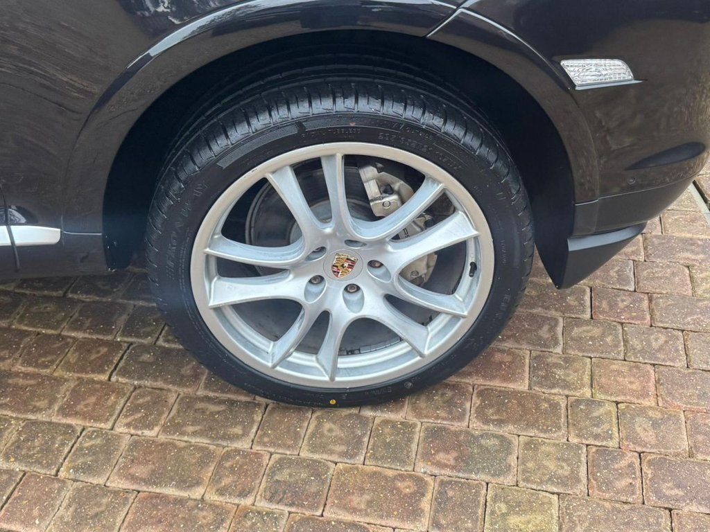 Used Porsche Cayenne 2007 for sale - 76590817: Photo 17