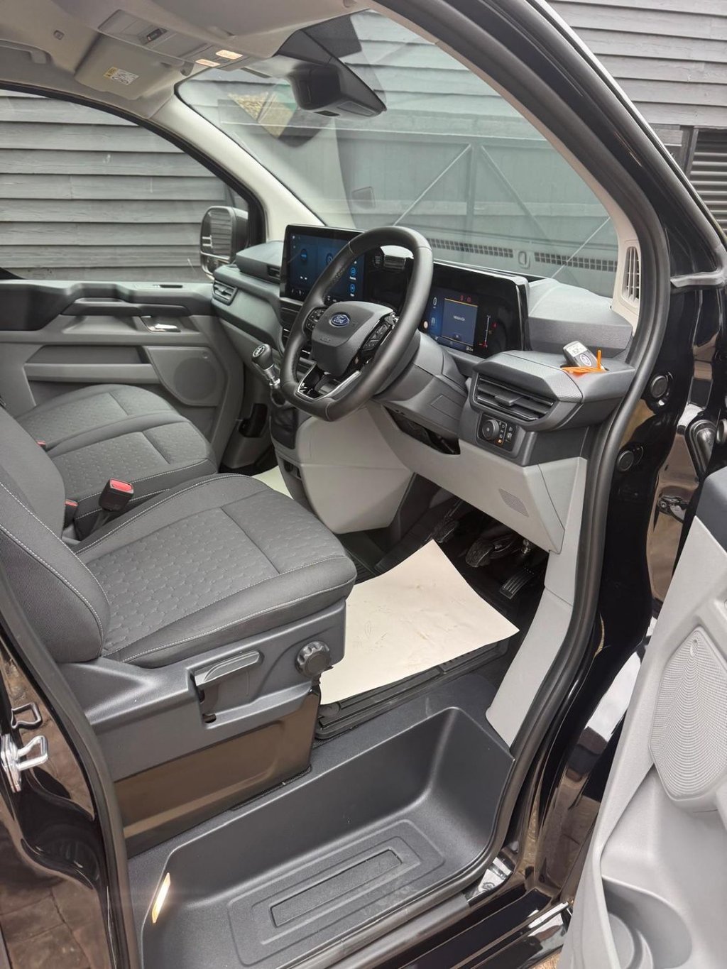 Used Ford Transit Custom 2024 for sale - 76023657: Photo 8