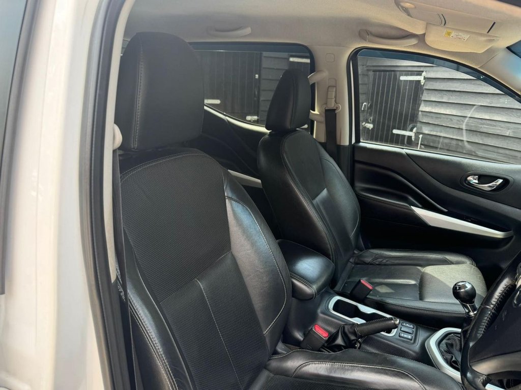 Used Nissan Navara 2016 for sale - 76274059: Photo 10