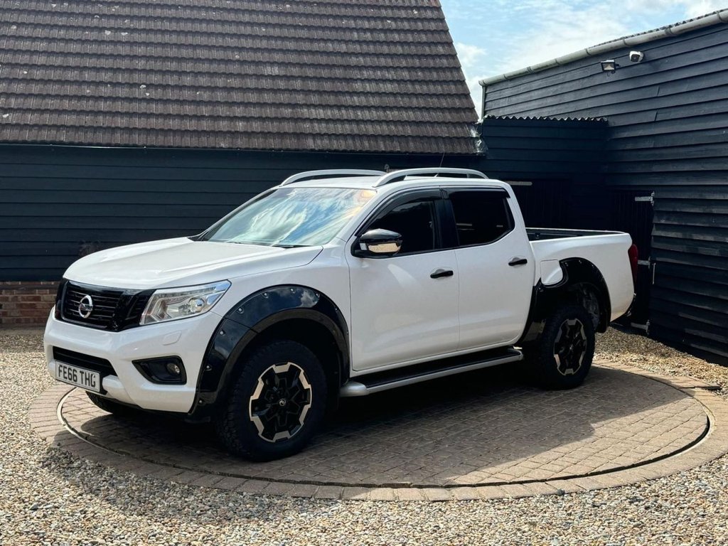 Used Nissan Navara 2016 for sale - 76274059: Photo 2