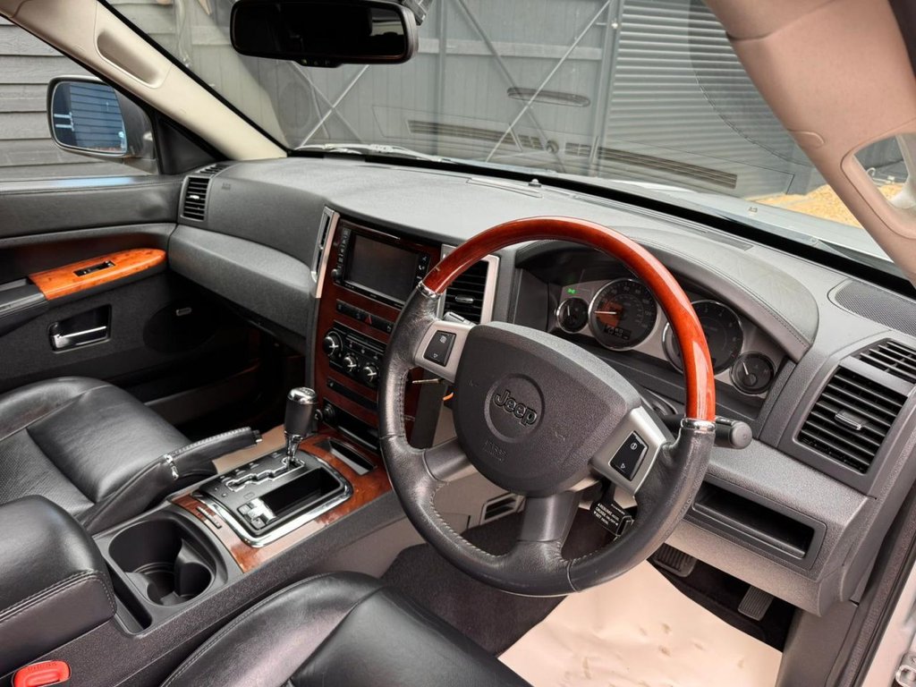 Used Jeep Grand Cherokee 2010 for sale - 77647948: Photo 12